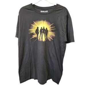METALLICA 72 Season of strobes Unisex XL Graphic Tee